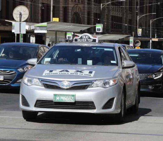 avoid-chaotic-christmas-taxi-rides-tips-for-a-smooth-journey