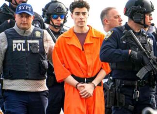 mangione-faces-federal-murder-charges-in-new-york-court