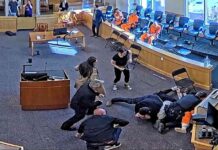 courtroom-brawl-caught-on-video-3-arrested
