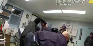 new-york-officers-ndicted-for-murder-of-robert-brooks-sr