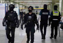 tragic-ncident-teacher-stabs-student-at-south-korean-elementary-school
