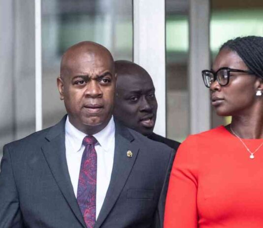 newark-mayor-ras-baraka-faces-court-hearing-following-ce-arrest